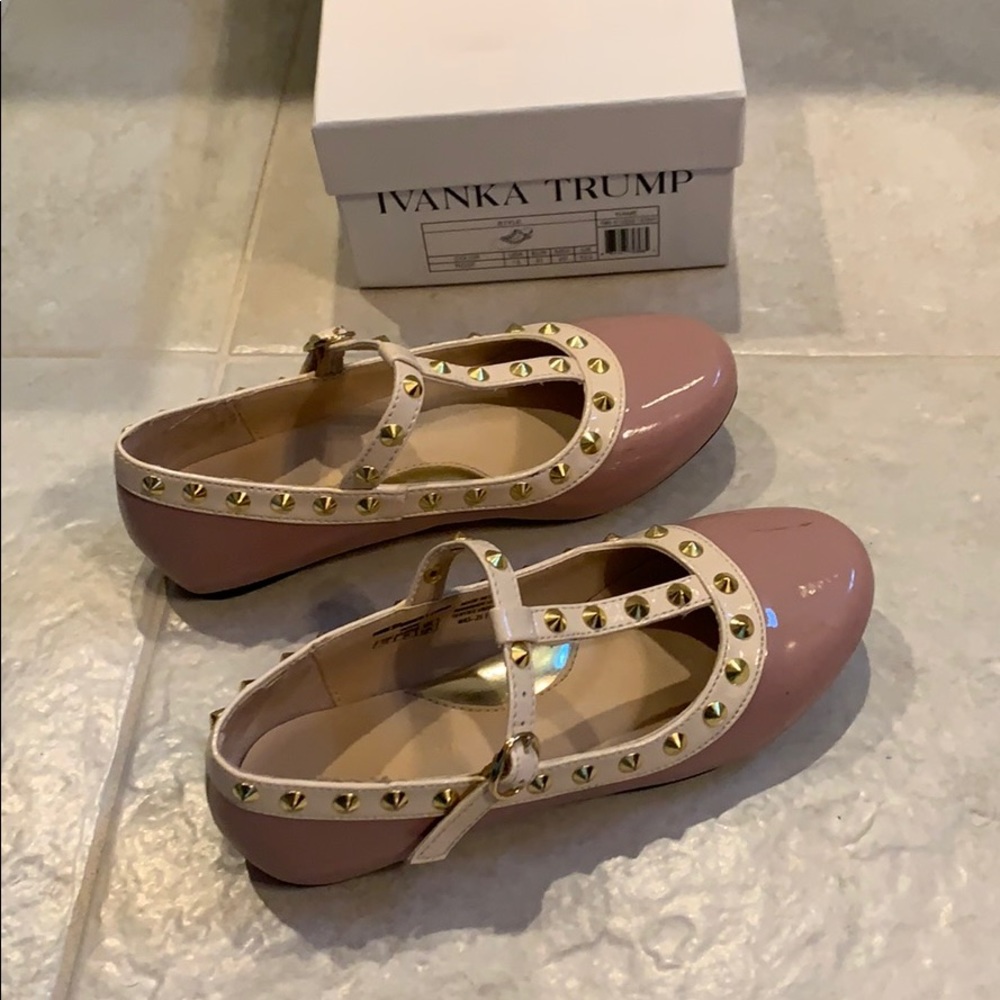 Ivanka Trump girls dress shoes, size 13